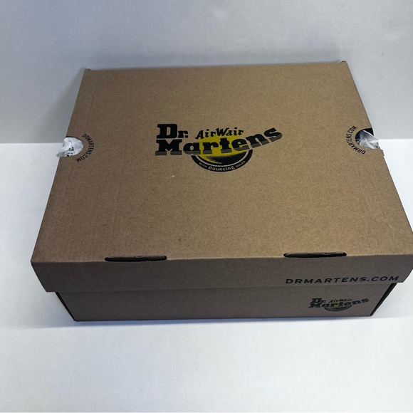 Dr. Martens Slip Resistant Leather Chelsea Boots - Picture 4 of 16